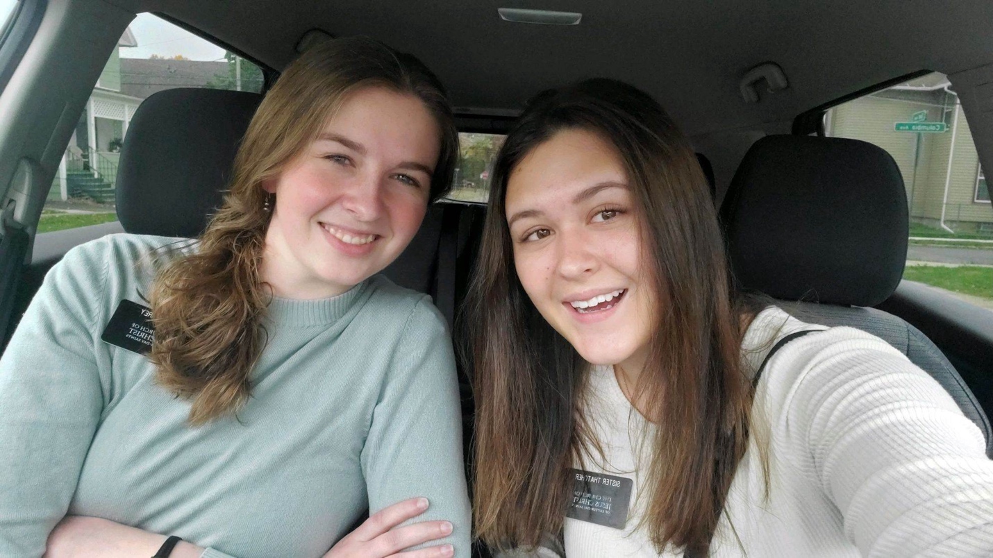 Two women smiling for a selfie

AI-generated content may be incorrect.